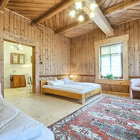 Konradowka - Debowy, Klonowy, Kosowka I Limba Zakopane
